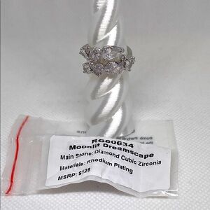 Bomb Party Moonlit Dreamscape RG60634